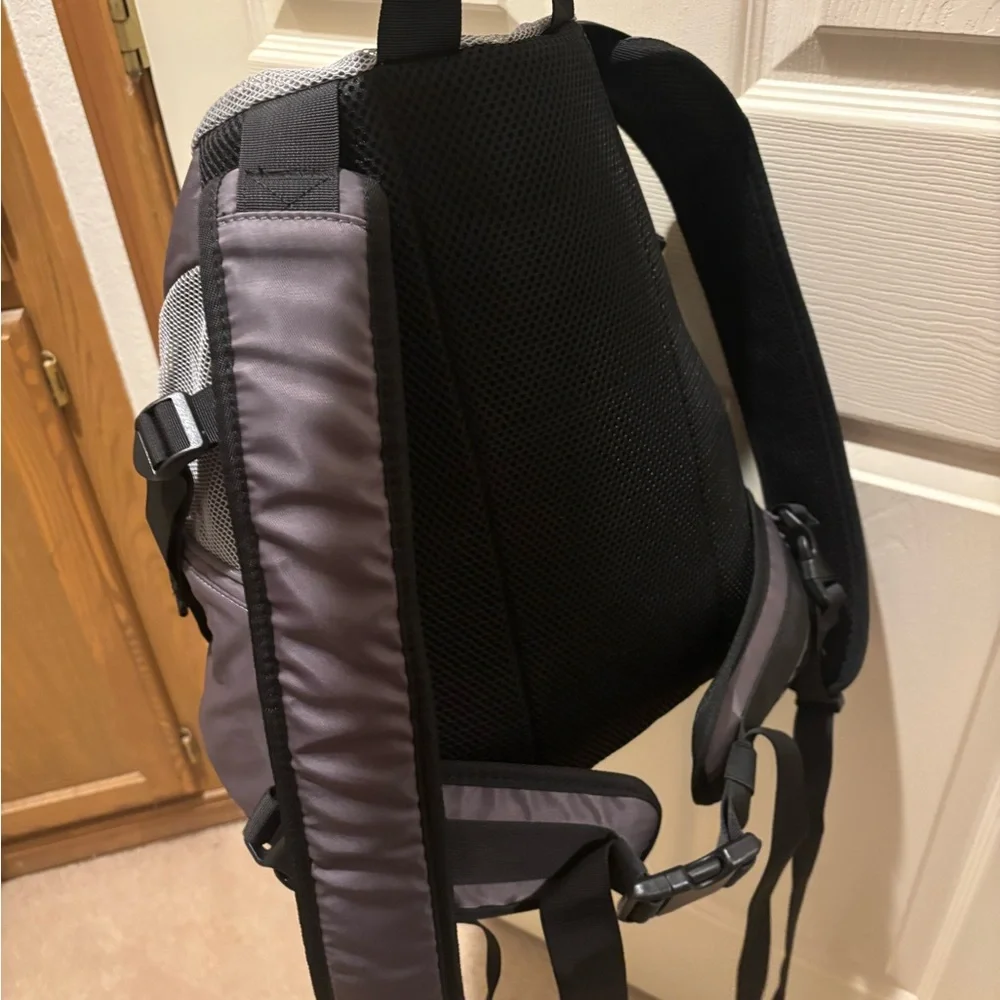 Wakytu Small Dog or Cat Carrier Bagpack